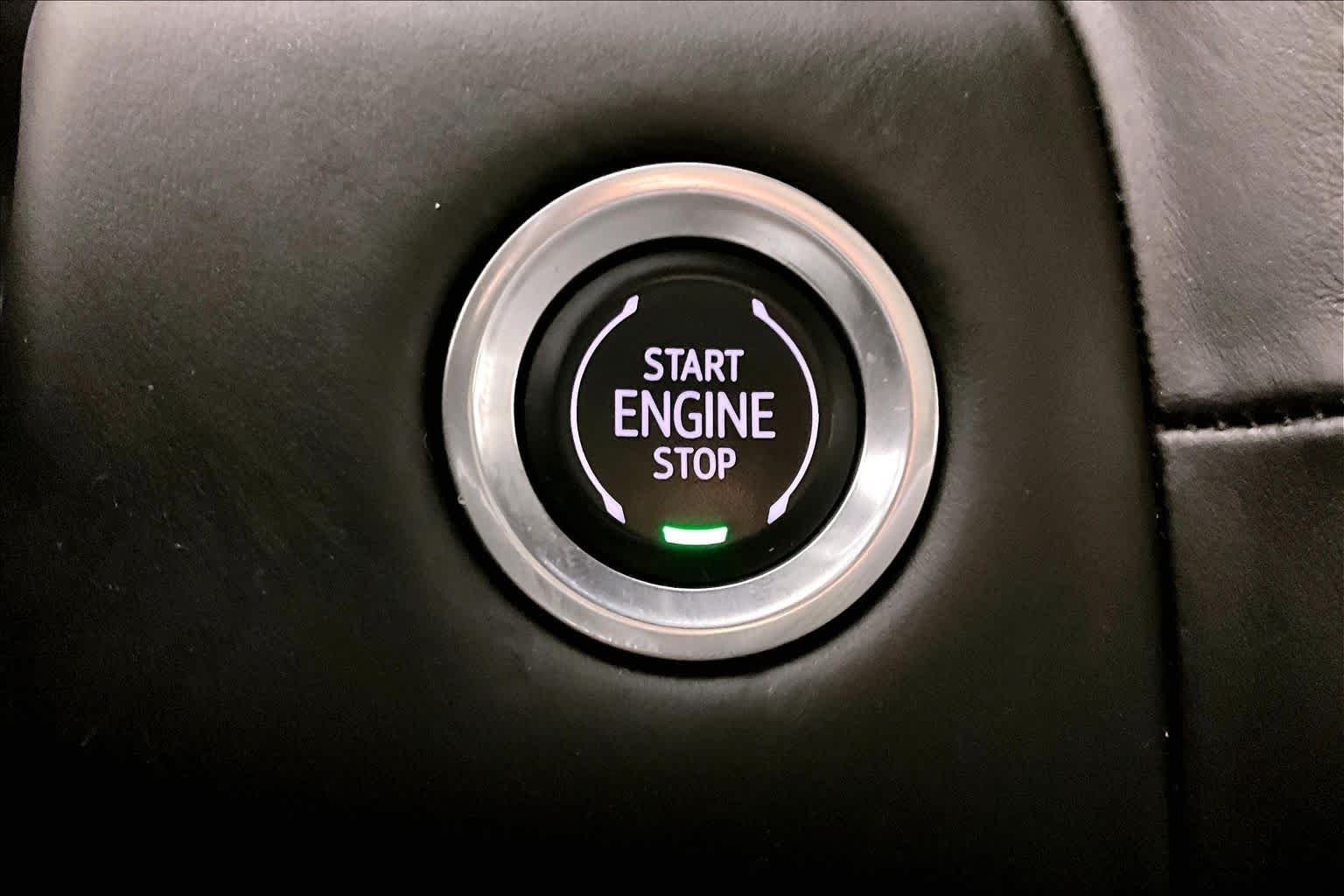 Used 2023 Onyx Black GMC Denali Ultimate image 34