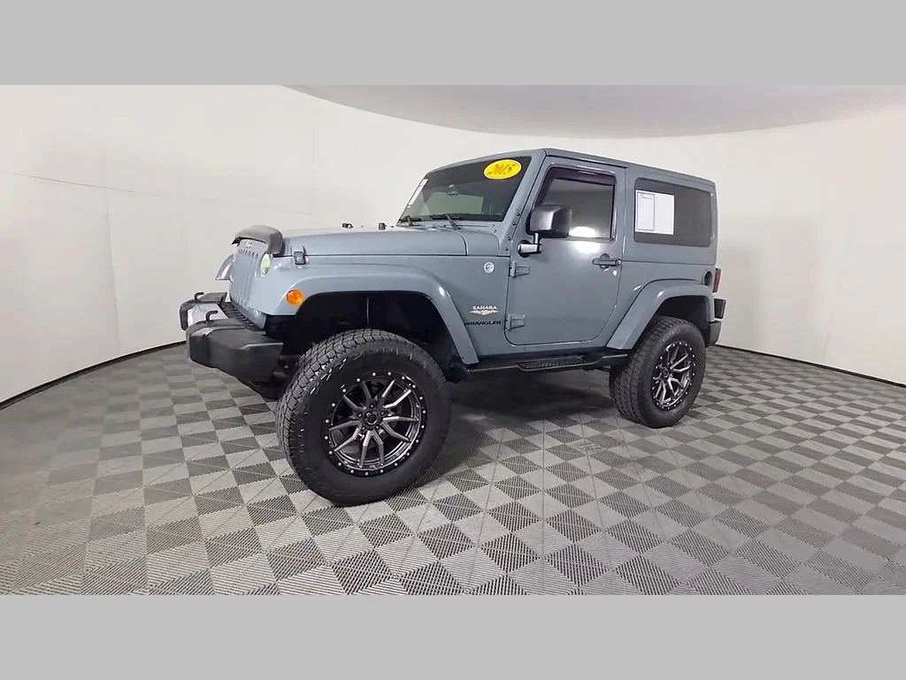 Used 2015 Anvil Clearcoat Jeep Sahara image 50