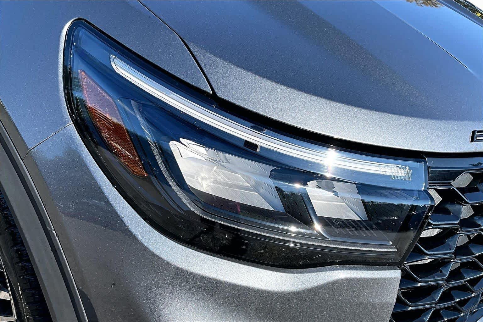 Used 2025 Carbonized Gray Metallic Ford ST image 27