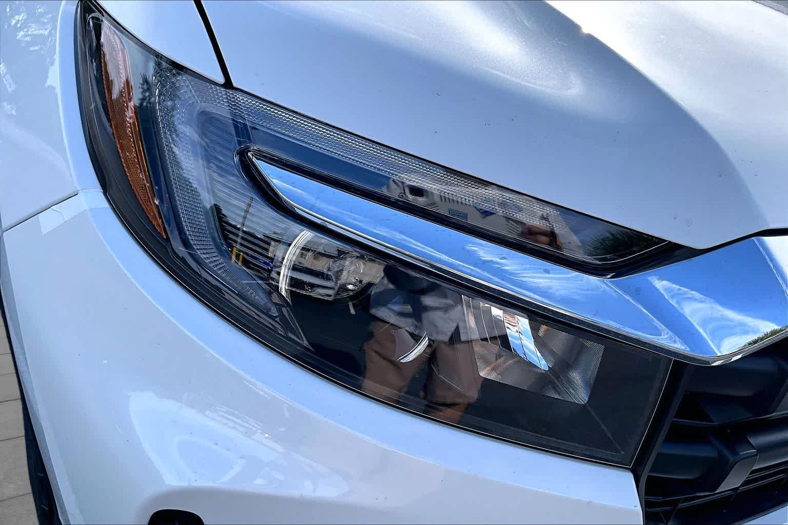 New 2026 Platinum White Pearl Honda RTL image 16