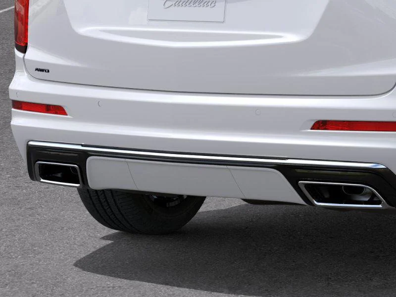 Used 2025  Cadillac Luxury image 14