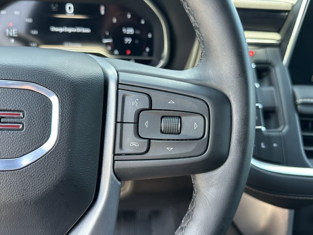 Used 2023 Green GMC SLT image 34