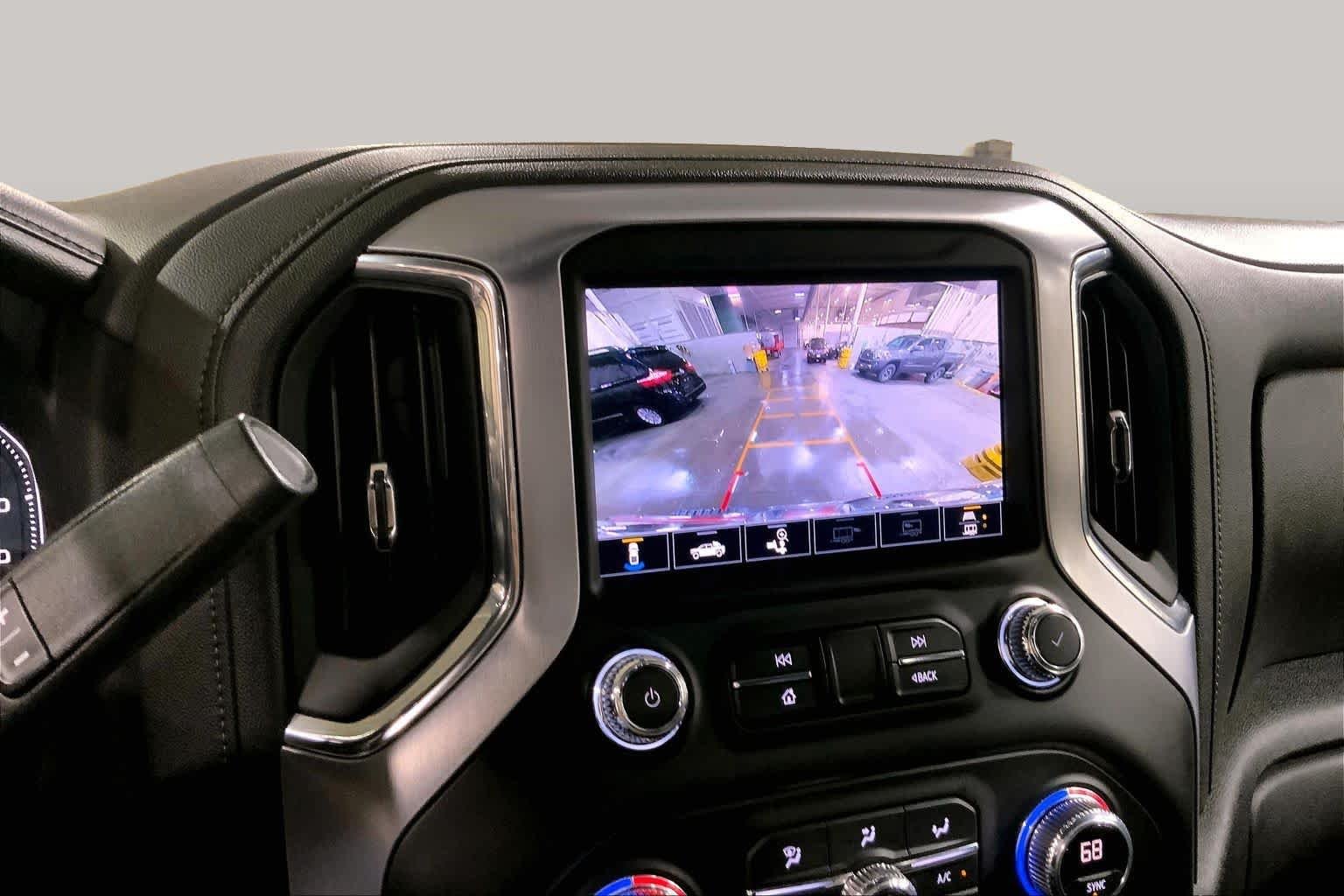 Used 2022 Summit White GMC SLE image 27