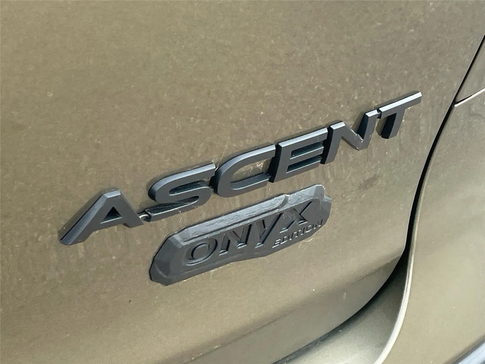 Certified Used 2024 Autumn Green Metallic Subaru Onyx Edition image 8
