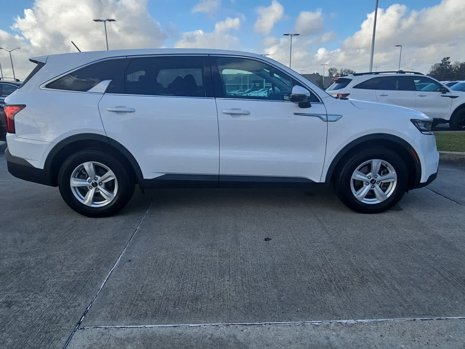 2023 Kia Sorento LX