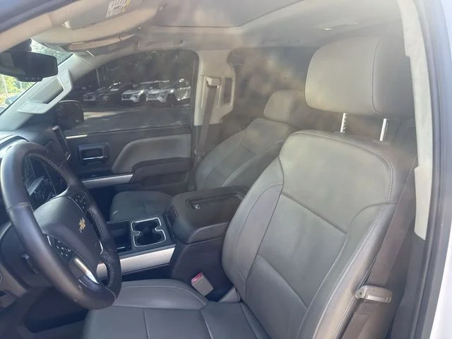 Used 2017 White Chevrolet LTZ image 17