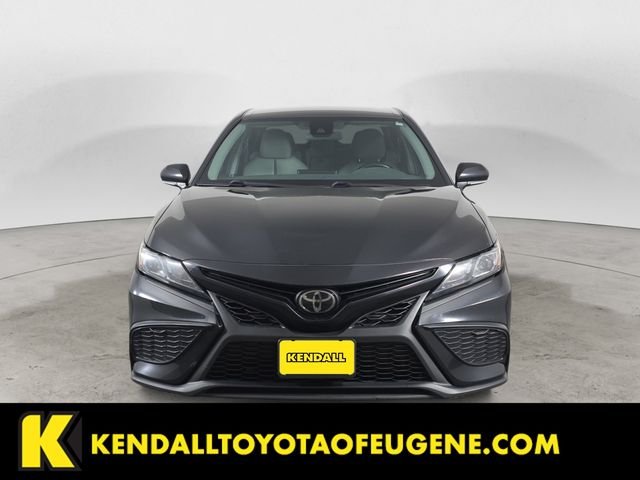 Used 2022 Black Toyota SE image 8