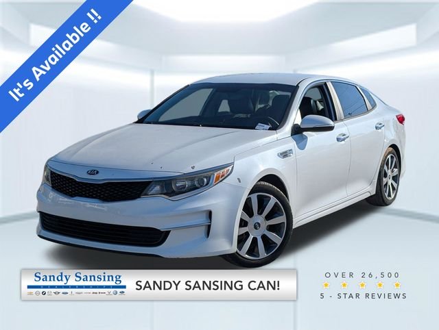 Used 2016 White Kia LX image 1