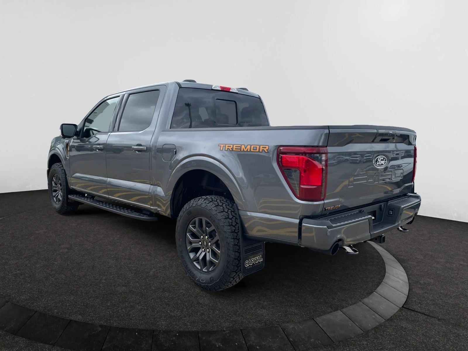 New 2026 Carbonized Grey Metallic Ford Tremor image 3