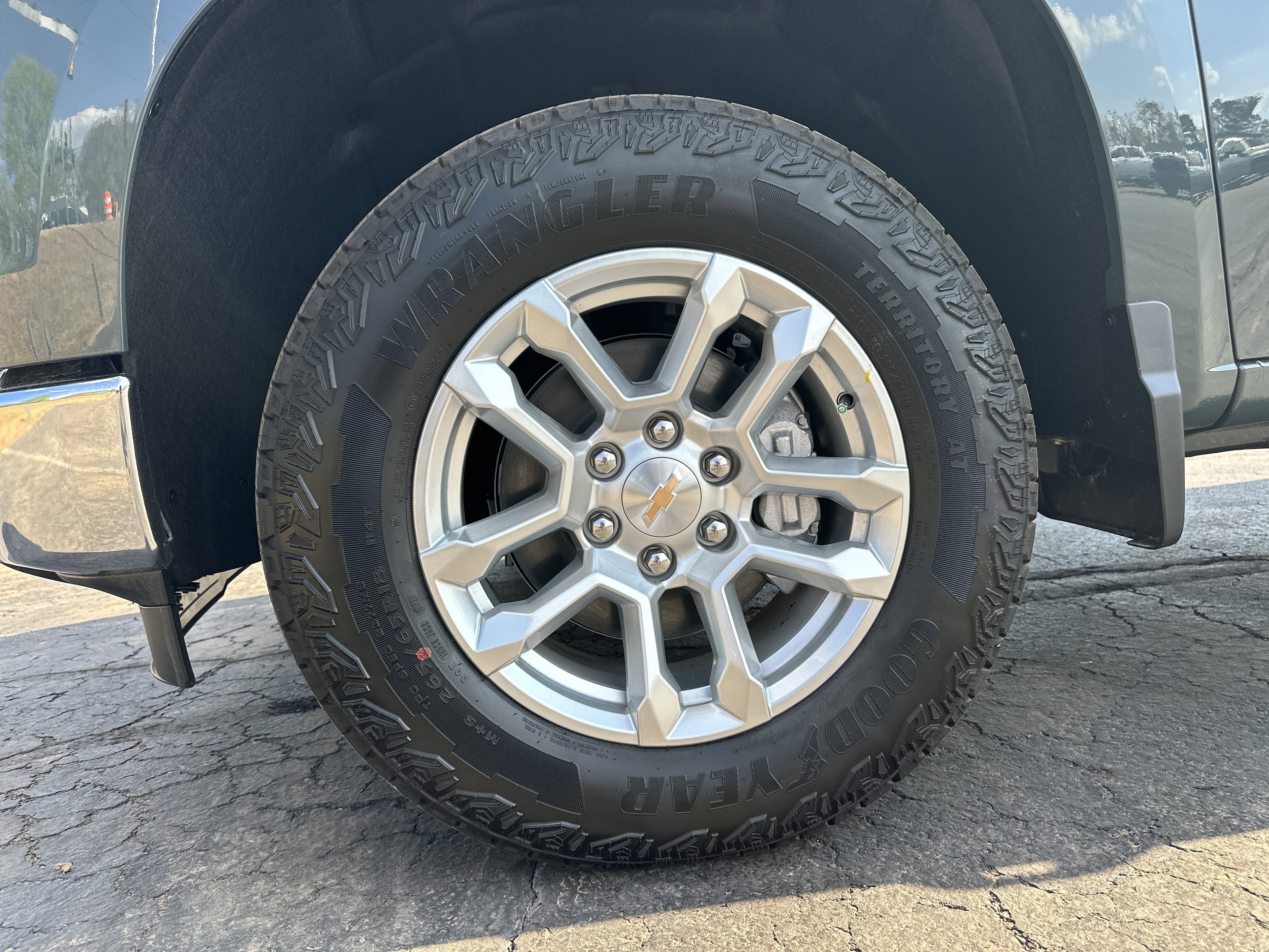 2026 Chevrolet Silverado 1500 LT - Photo 13