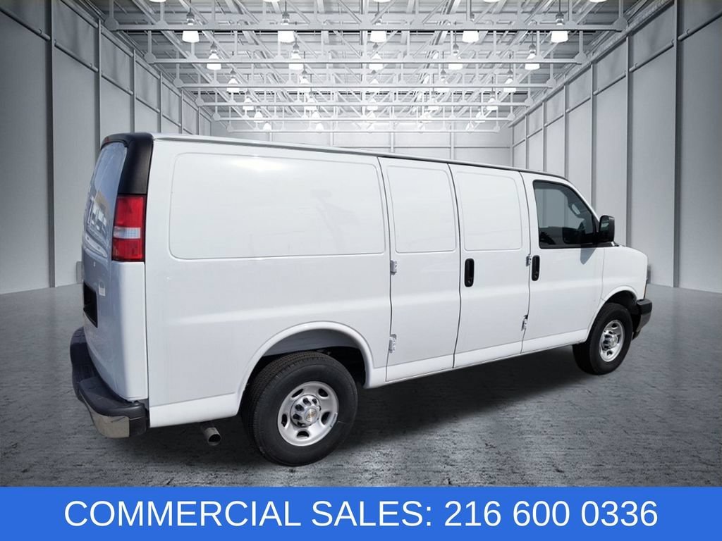 2025 Chevrolet Express Cargo Work Van - Photo 7