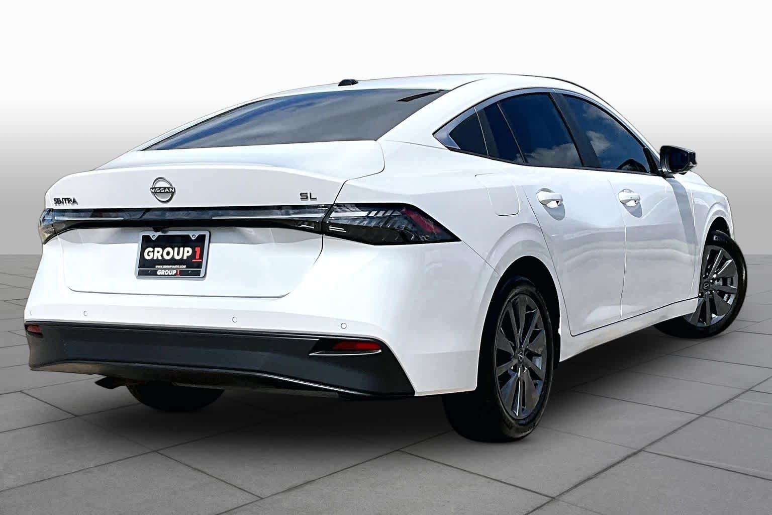 Used 2026 Aspen White Tricoat Nissan SL image 13