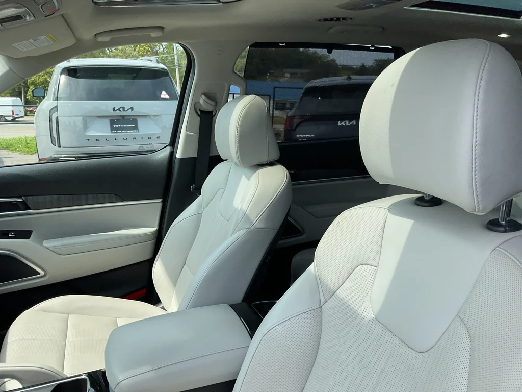 Used 2024 Ebony Black Kia SX image 28