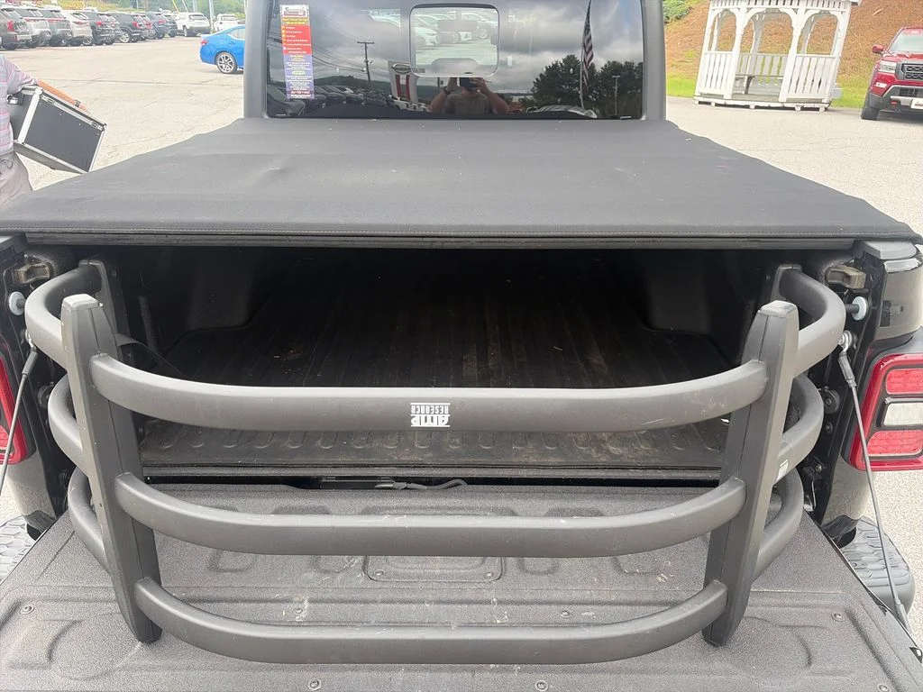 Used 2020 Black Jeep Rubicon image 23