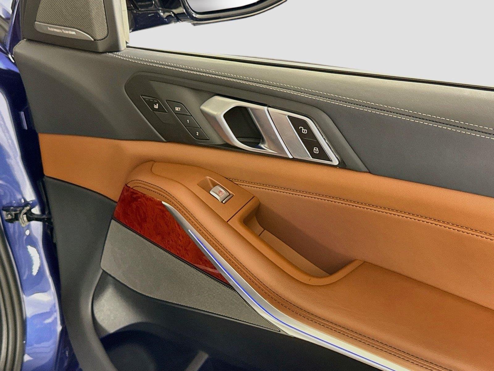 Used 2024 ALPINA Blue Metallic BMW ALPINA XB7 | One Owner image 38