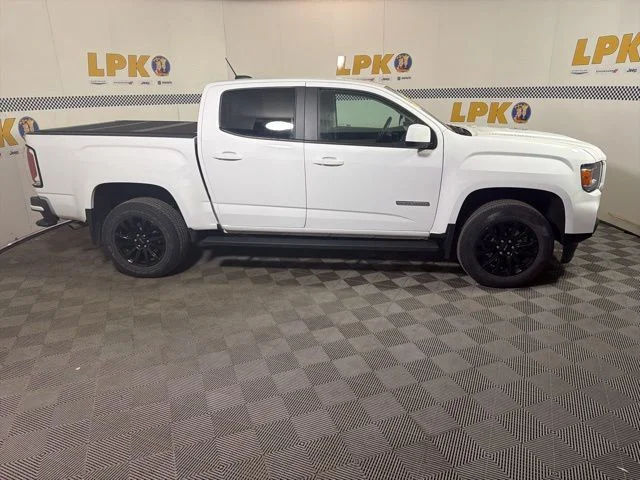 Used 2022 Summit White GMC Elevation image 3