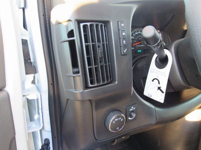 2025 GMC Savana Cargo Work Van - Photo 11