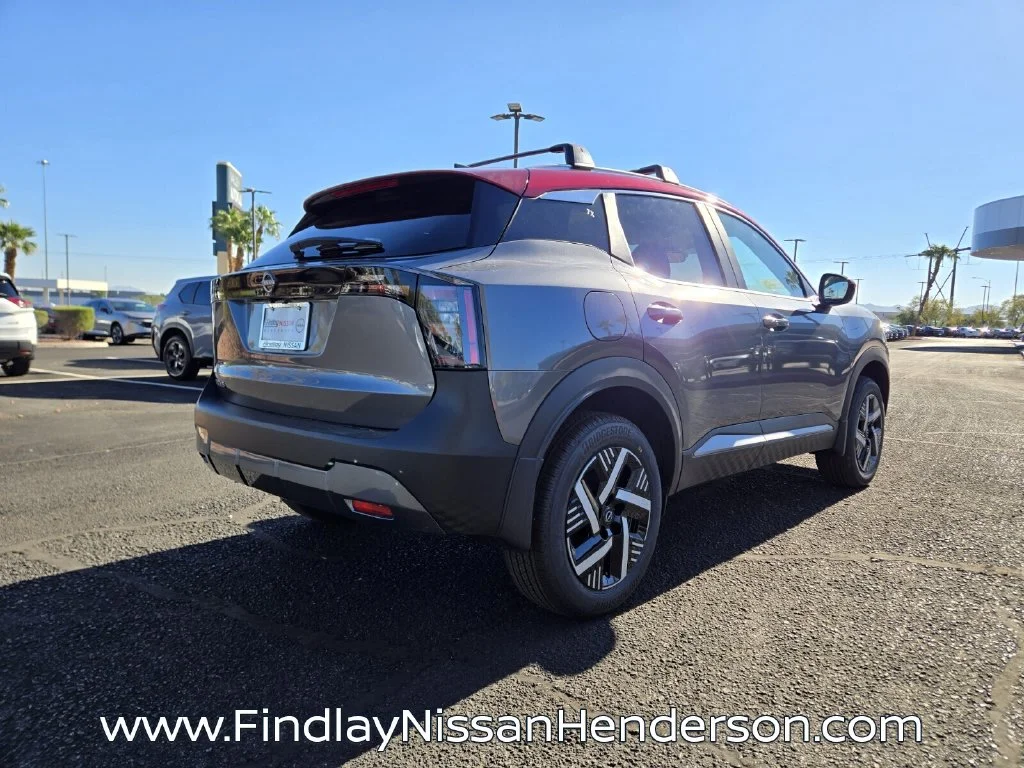 New 2027 Gun Metallic / Scarlet Ember Tintcoat Two-tone Nissan SV image 7
