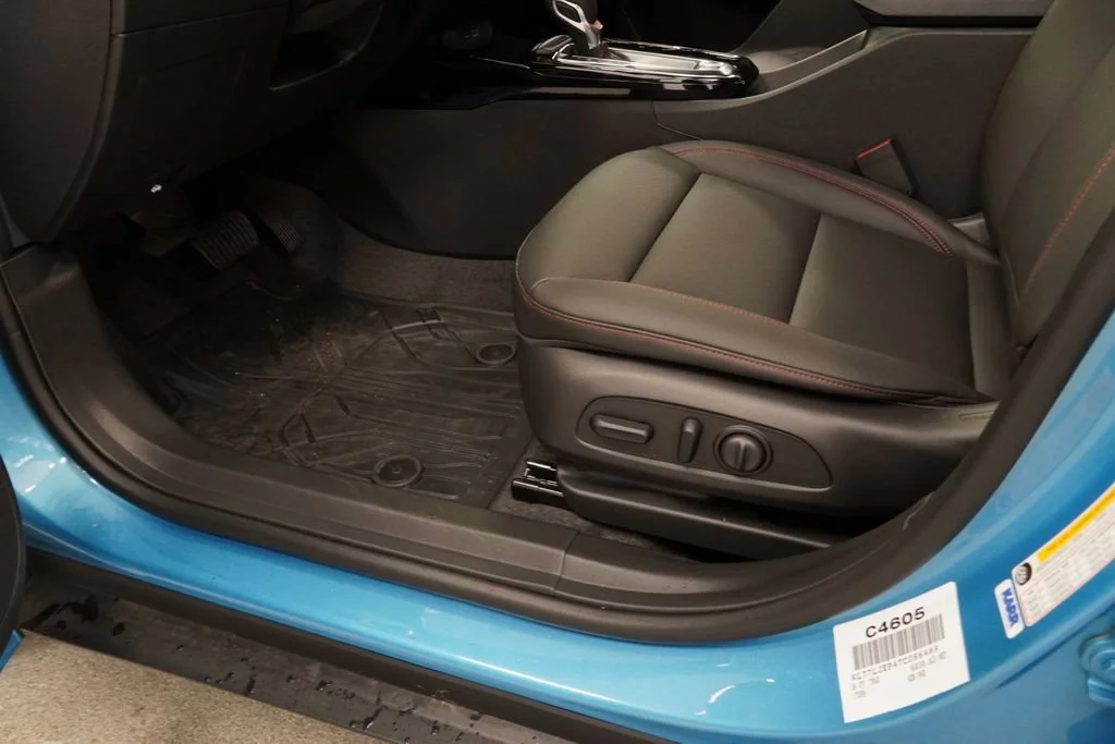 New 2026 Marina Blue Metallic Chevrolet 2RS image 22