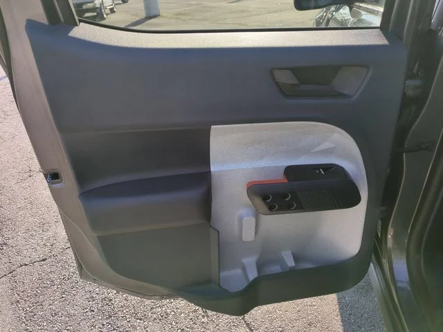 Used 2023 Gray Ford XLT image 25