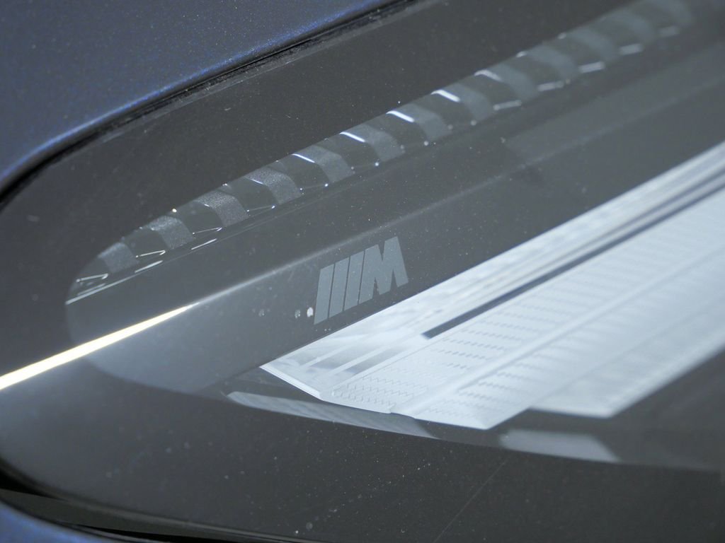 New 2027 Carbon Black Metallic BMW  image 19