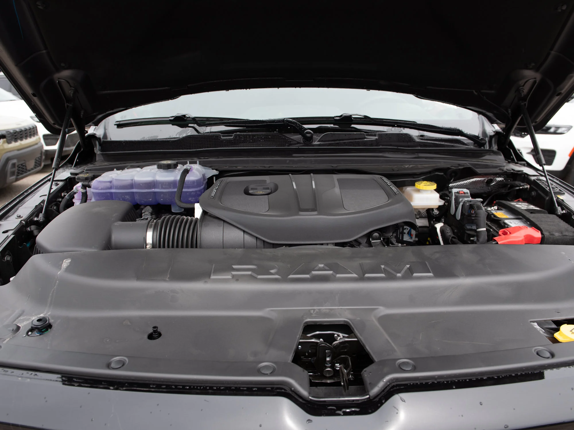 New 2026 Grey RAM Express* image 9