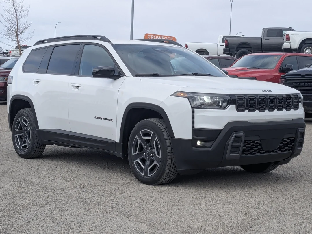 New 2026 White Jeep Laredo - - 4x4 - 1.6L Turbo Hybrid - Uconnect 5 w/ 12.3 Screen & More! image 2