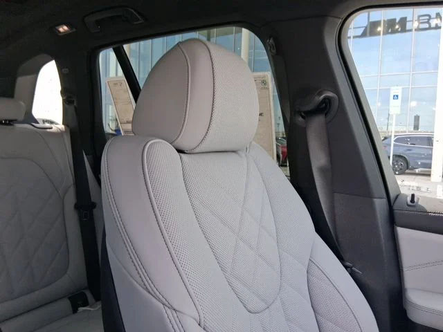 New 2026 Brooklyn Grey Metallic BMW xDrive50e image 18