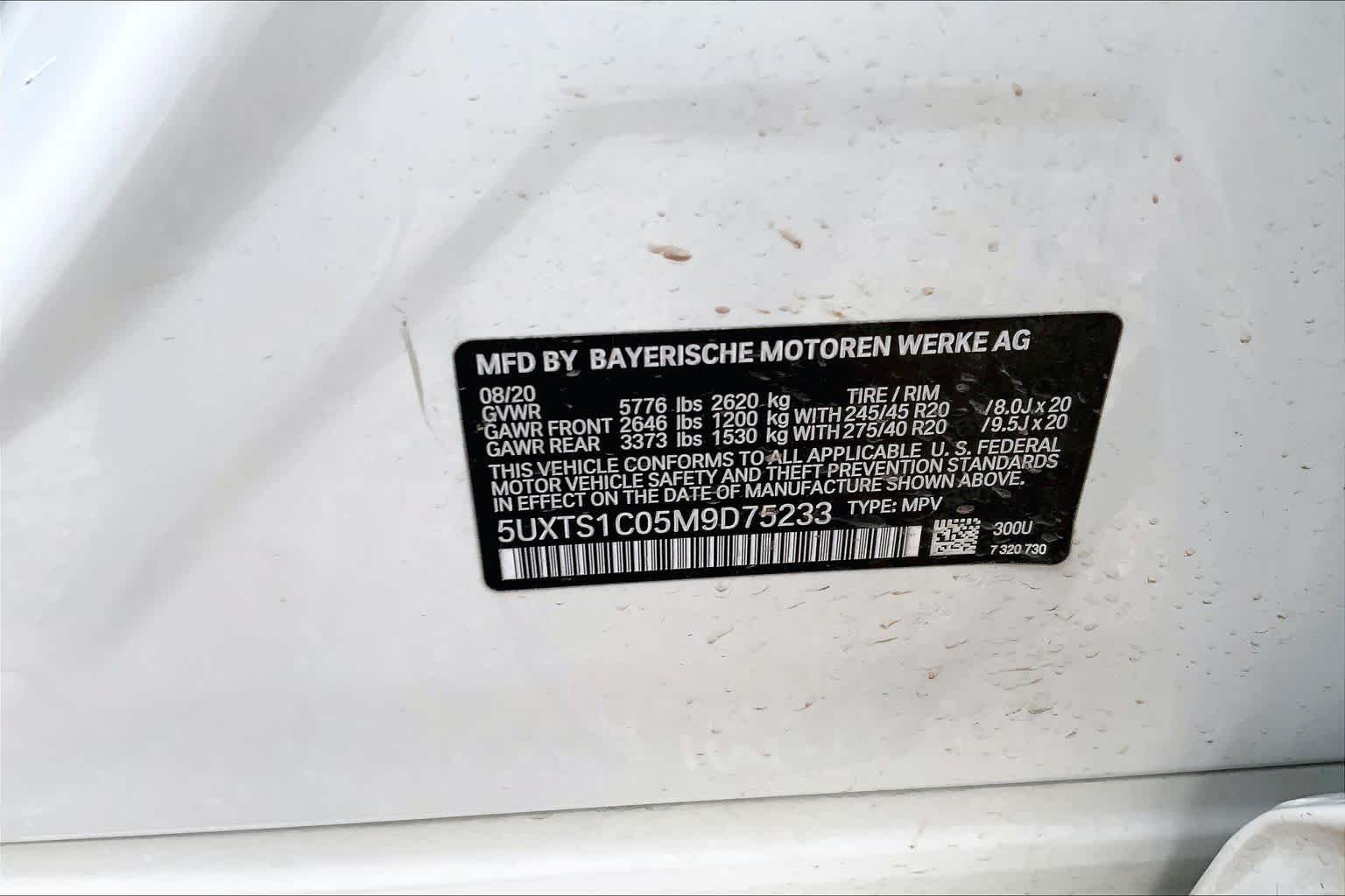 Used 2021 Alpine White BMW xDrive30e image 34