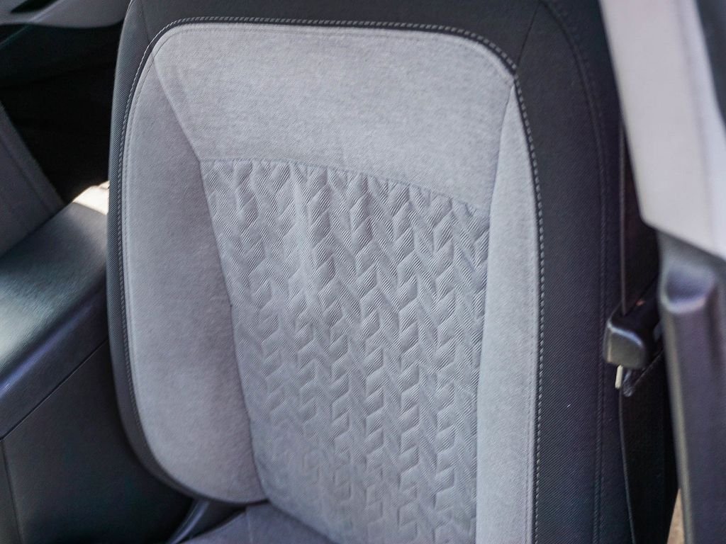 Used 2022 Blue Chevrolet LS image 20