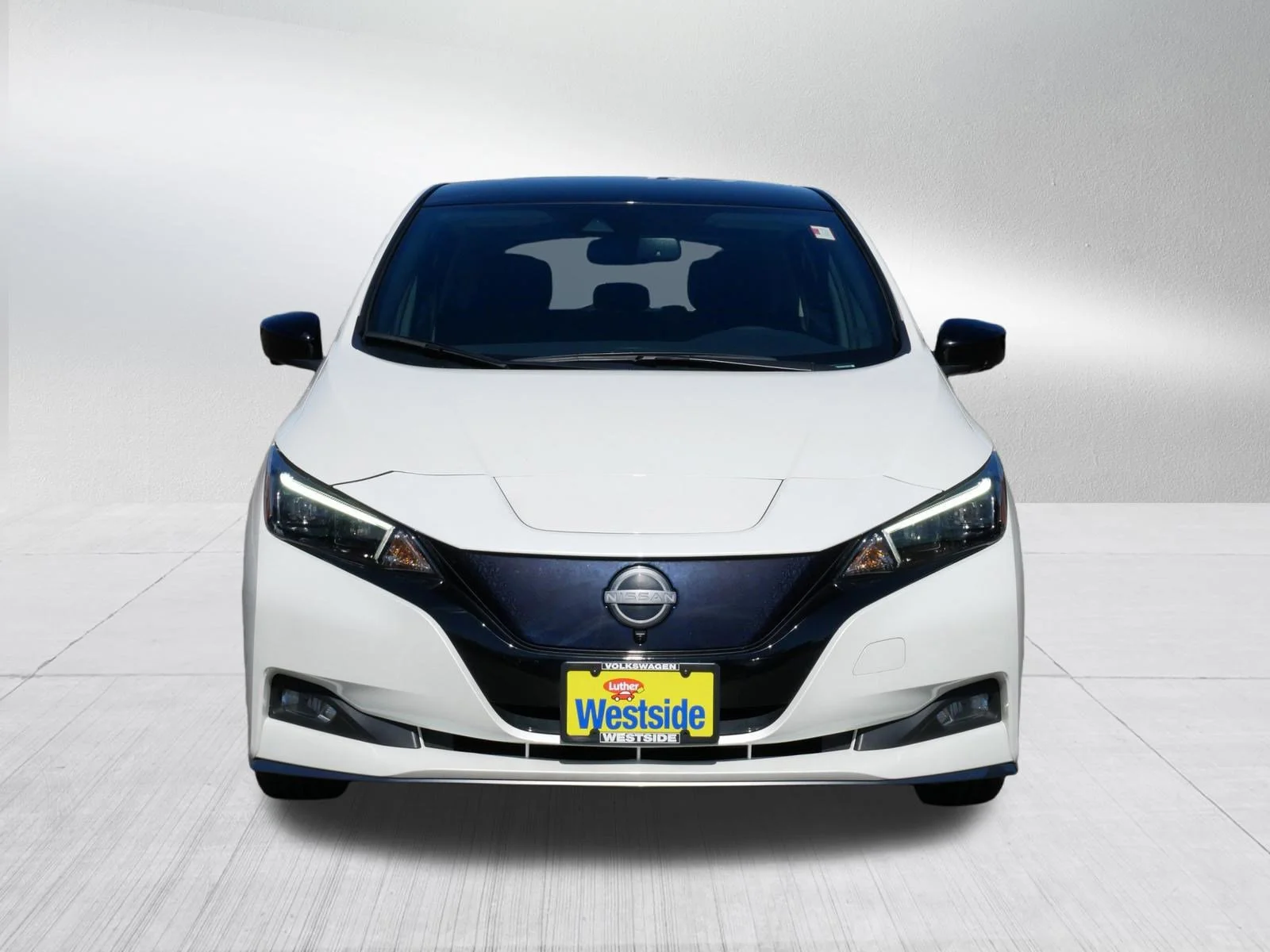 Used 2024 Nissan LEAF SV PLUS with VIN 1N4CZ1CV2RC553220 for sale in Saint Louis Park, Minnesota