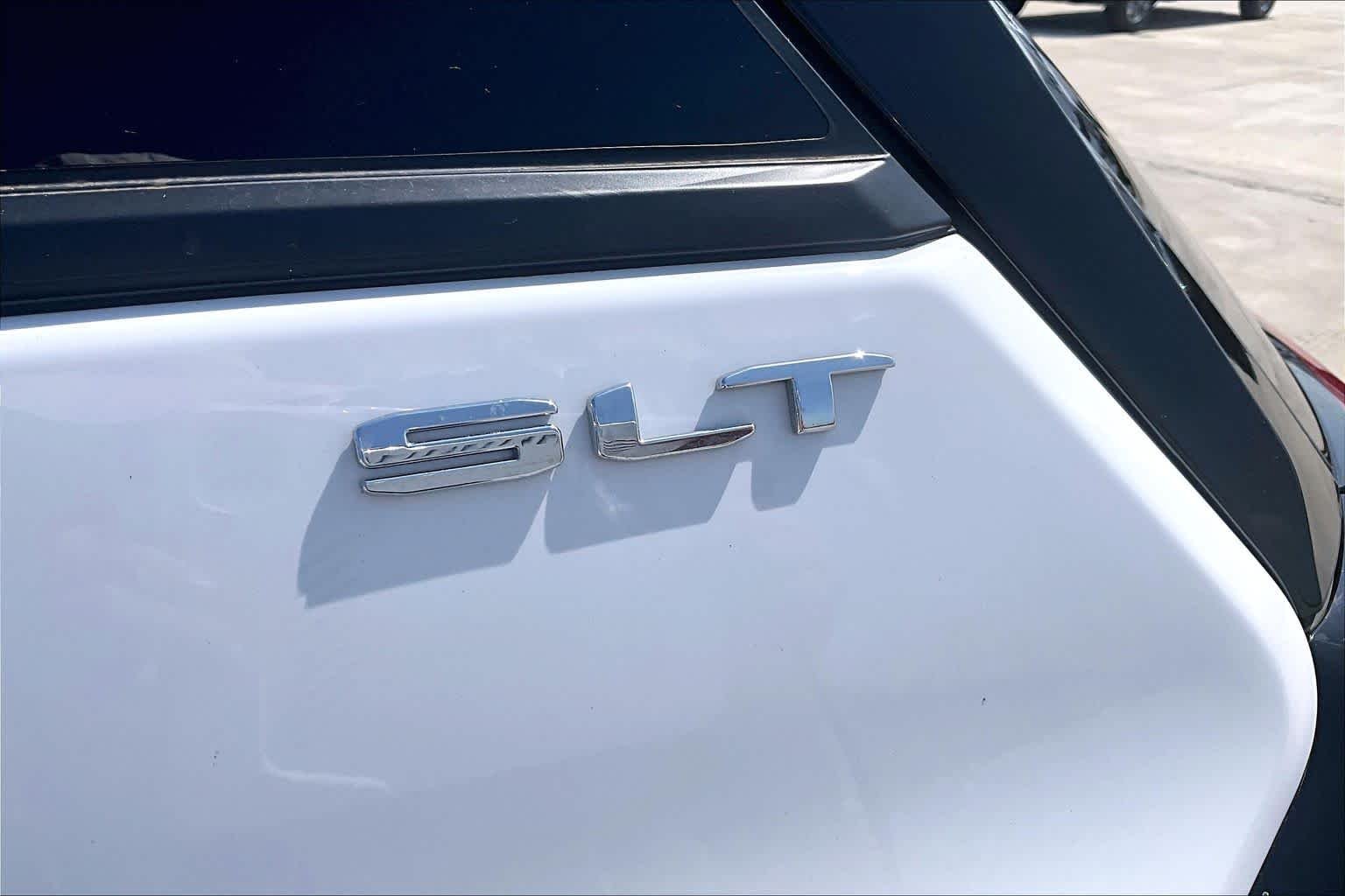 2024 GMC Terrain SLT - Photo 8