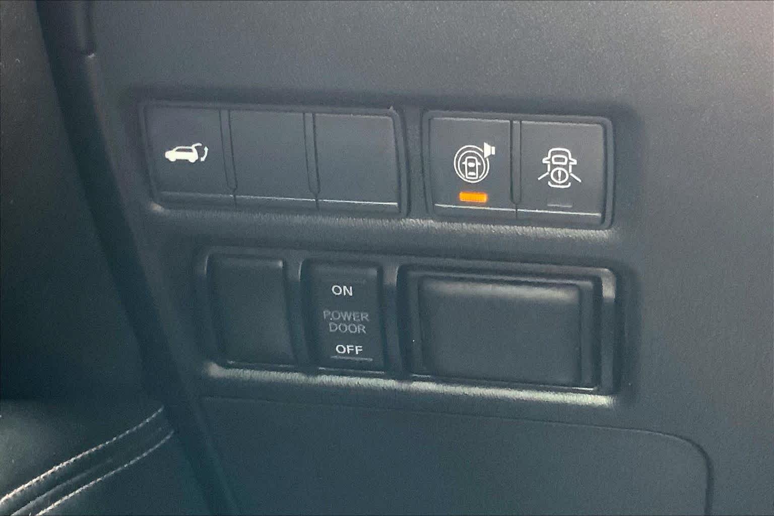 Used 2020 Gun Metallic Nissan SL image 29