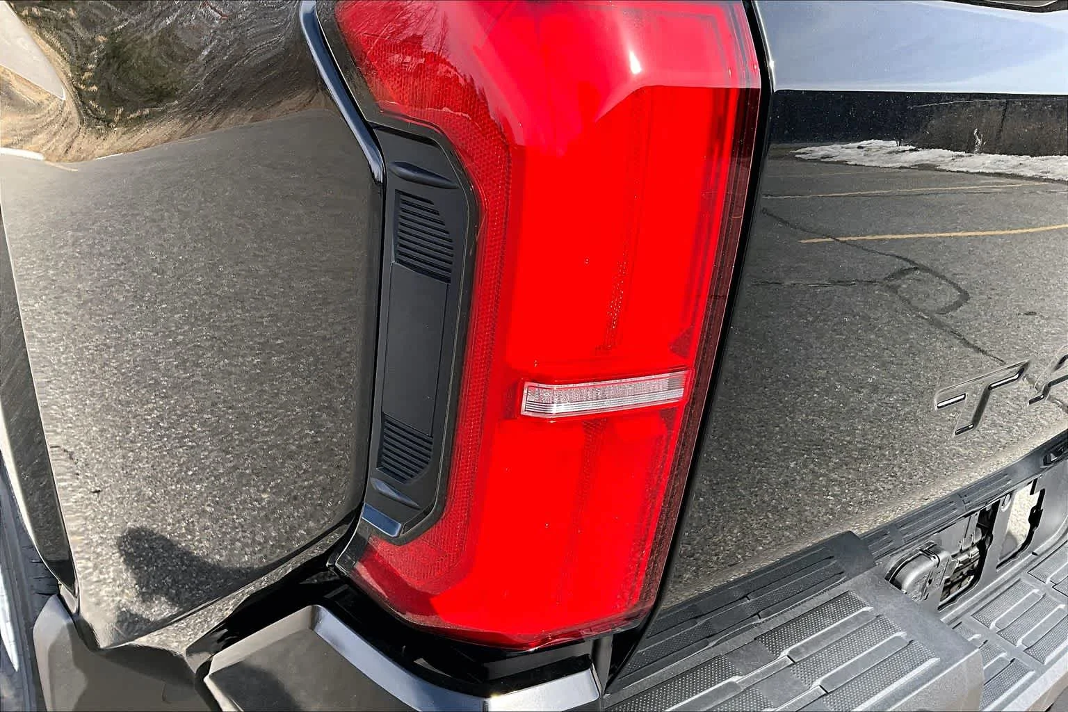 2026 Toyota Tacoma SR5 - Photo 14