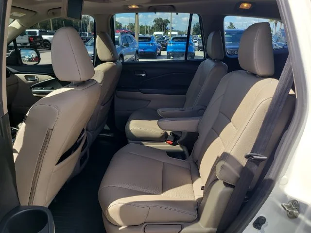 Certified Used 2019 White Honda Elite image 14