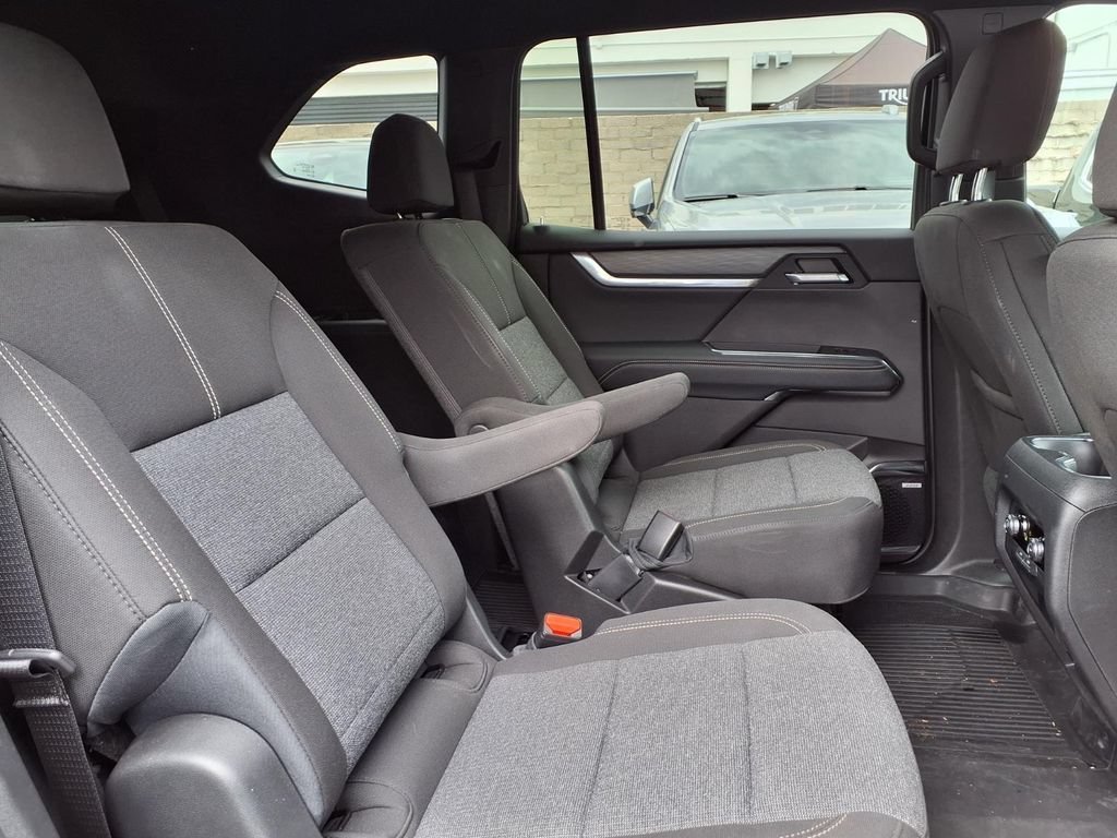 2026 GMC Acadia Elevation - Photo 21