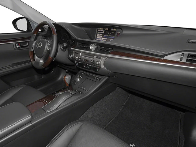 Used 2014 White Lexus 350 image 18