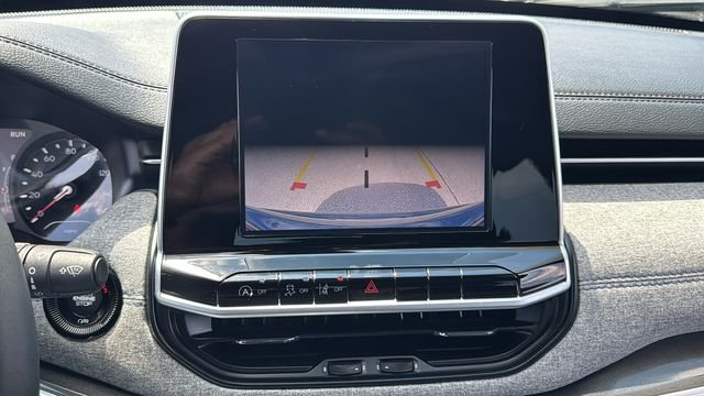 Certified Used 2025 Black Jeep Latitude image 26