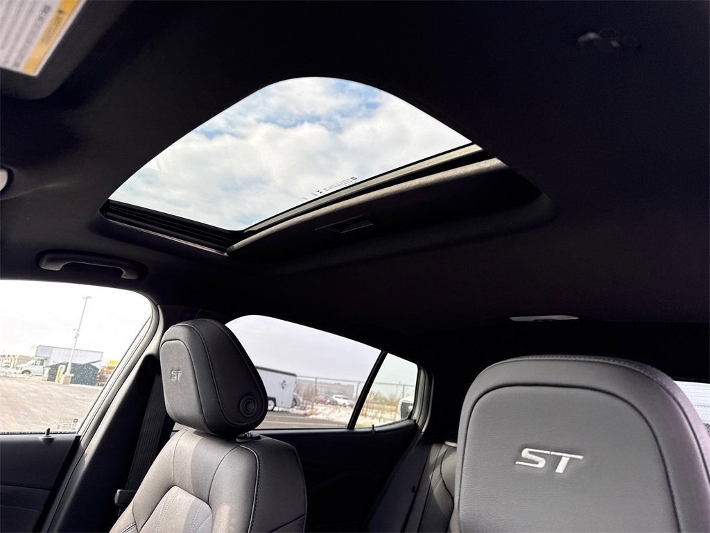 2026 BUICK ENVISTA - Image 24