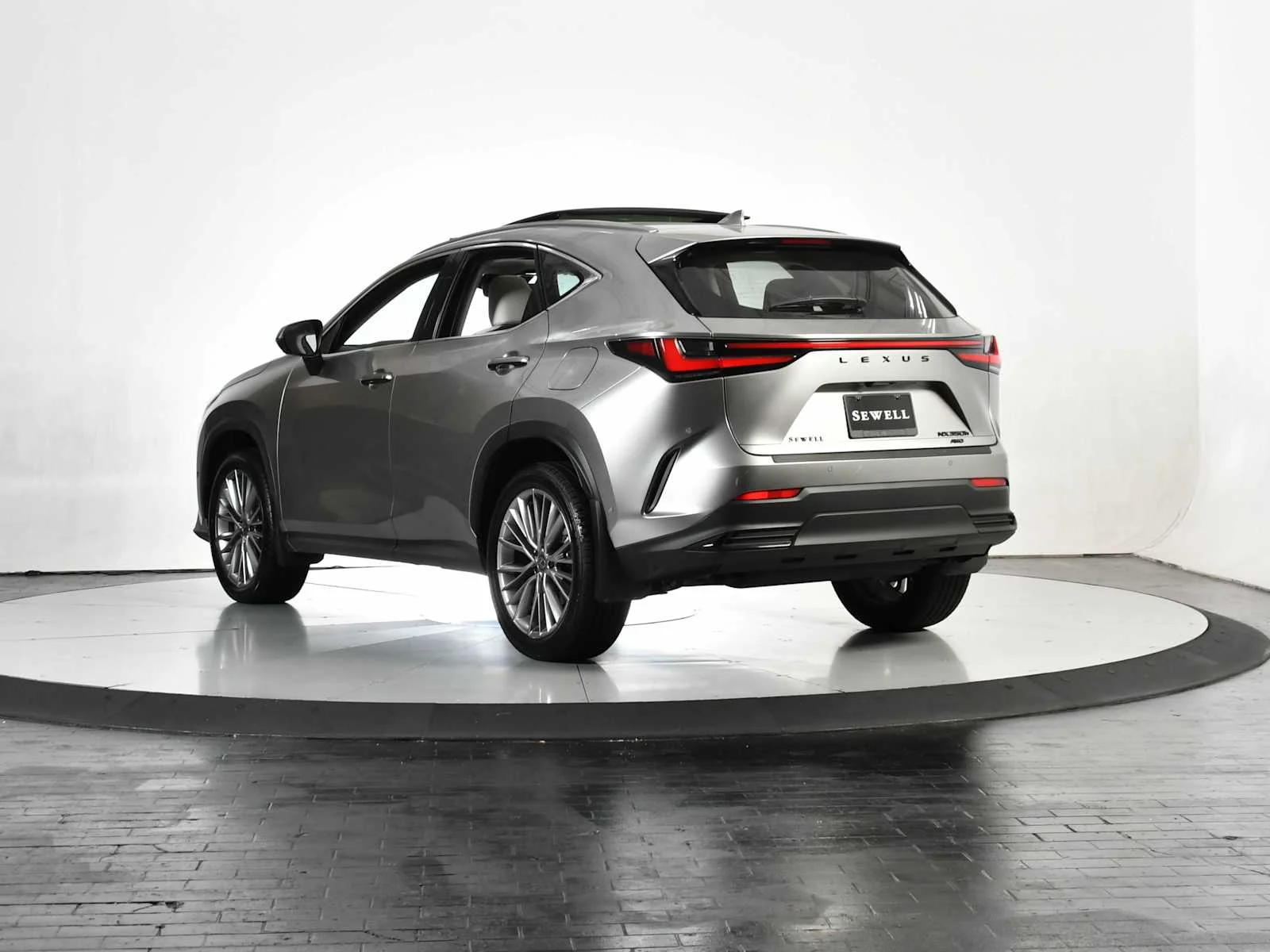 Certified Used 2026 ATOMIC SILVER Lexus Luxury image 4