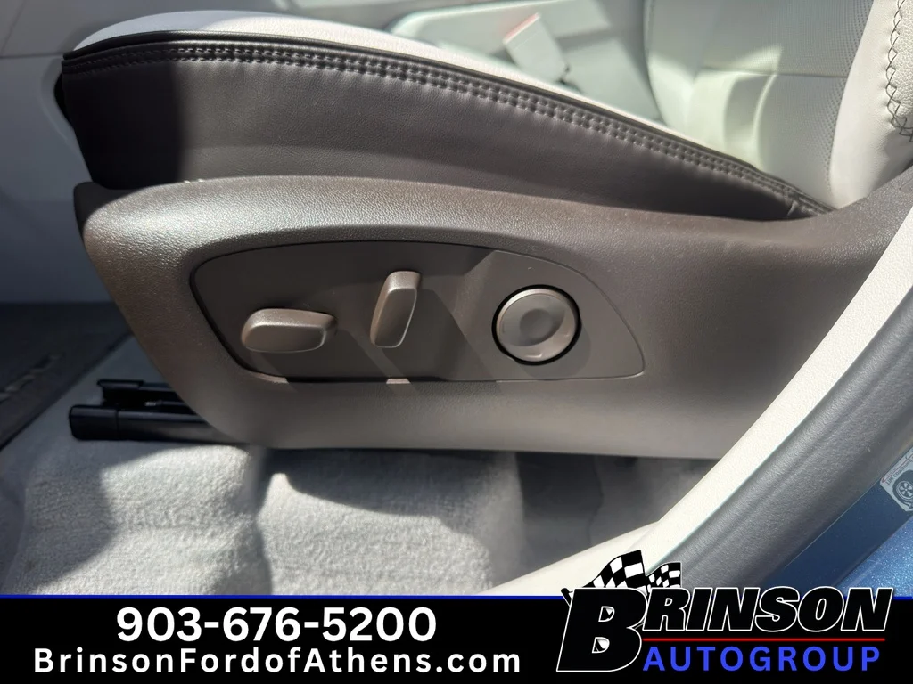 Certified Used 2025 Metallic GMC FWD Denali image 22