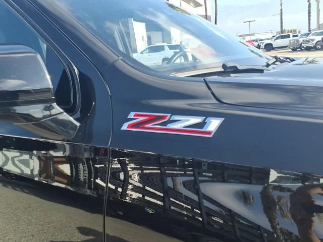Used 2025 Black Chevrolet Z71 image 4