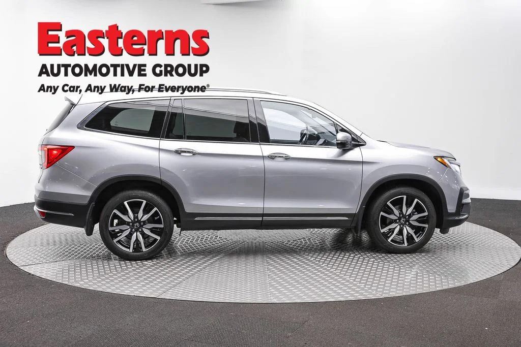 Used 2019 Silver Honda Elite image 4