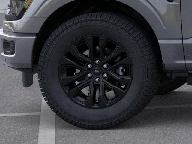 New 2026 Carbonized Gray Metallic Ford XLT image 41