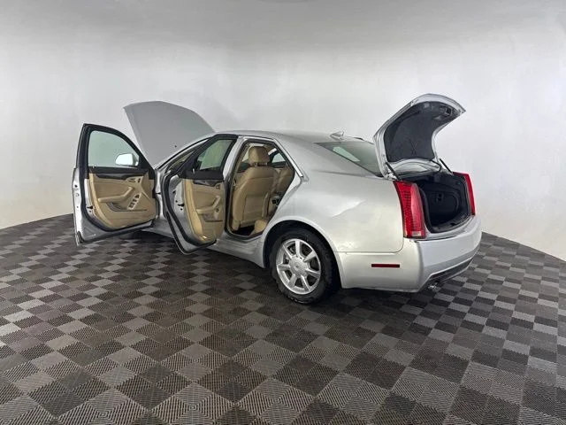Used 2009 Silver Cadillac Base image 21