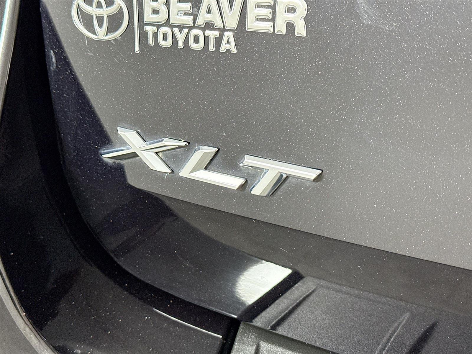 Used 2023 Agate Black Ford XLT image 14