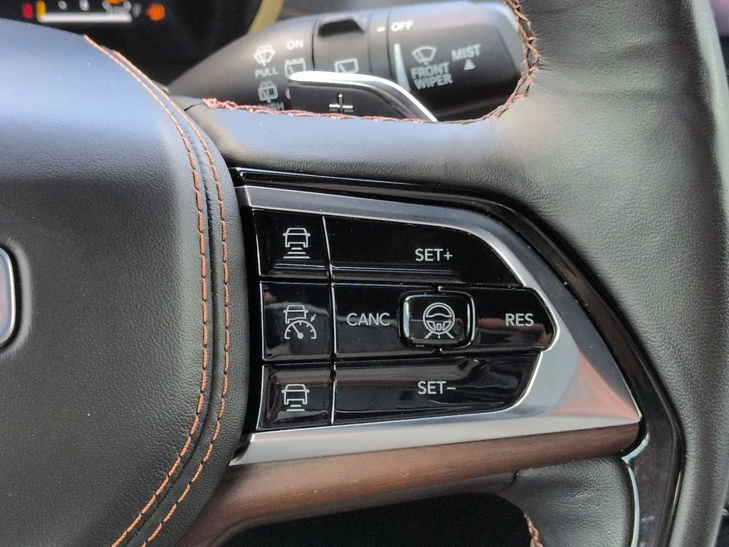 2024 Jeep Grand Cherokee Summit - Photo 28