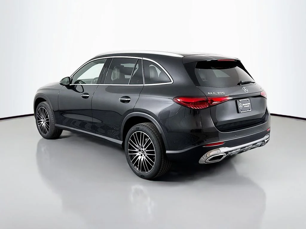 New 2026 Gray Mercedes-Benz GLC 300 image 5