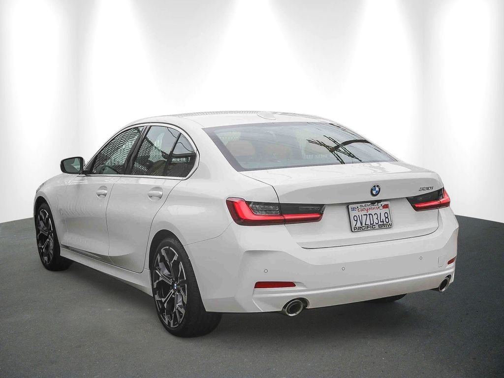 Used 2026 Alpine White BMW 330i image 4
