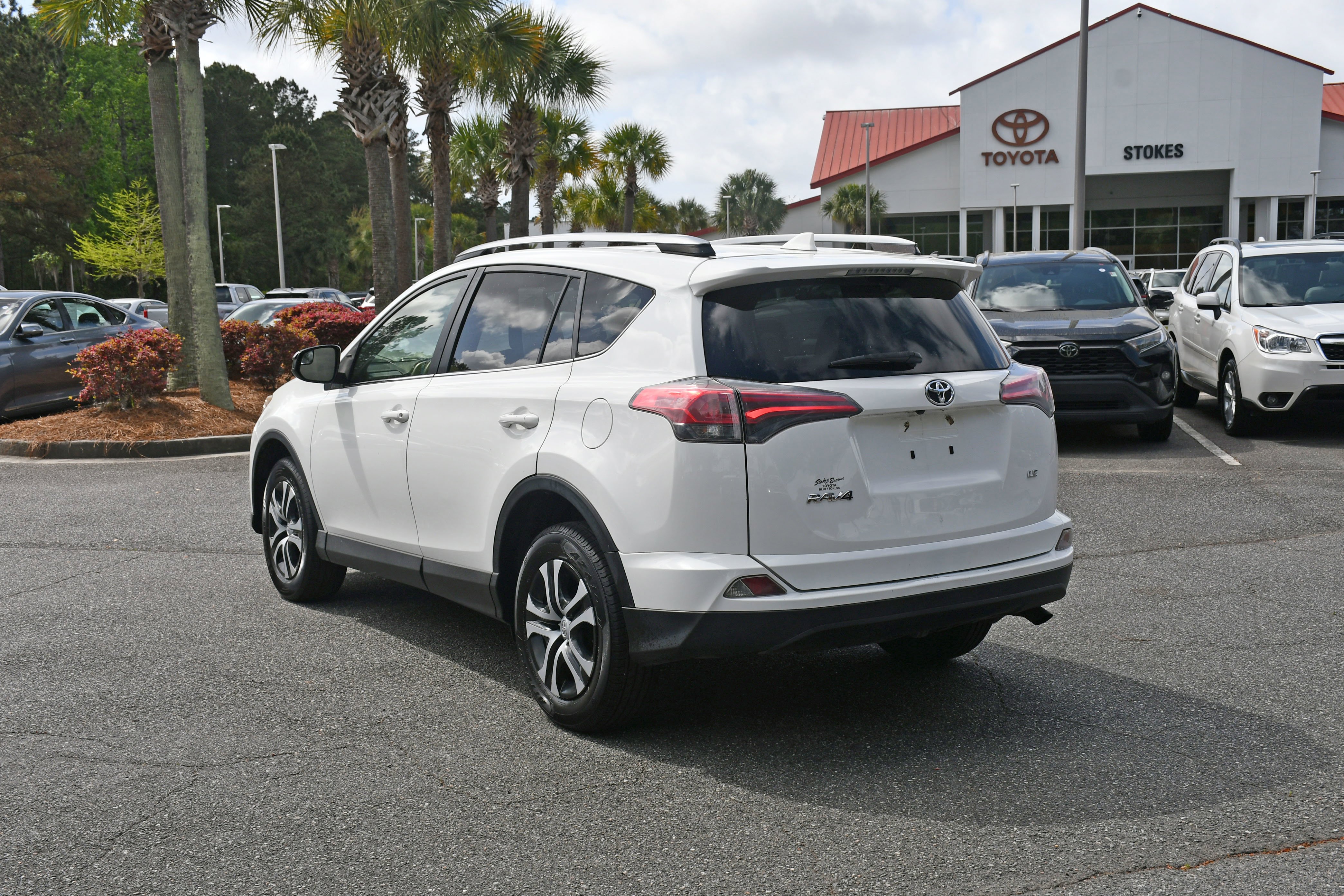 Used 2017 White Toyota LE image 2
